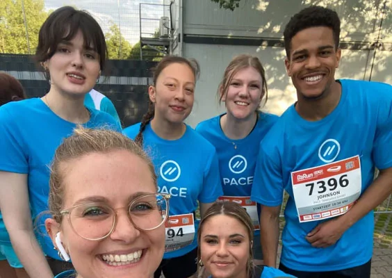 PACE Team beim Marathon-Lauf